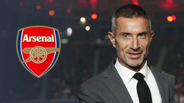 kaiyun-贝尔塔职业生涯转折：弃银行高就转战足坛，母亲曾因选择震惊